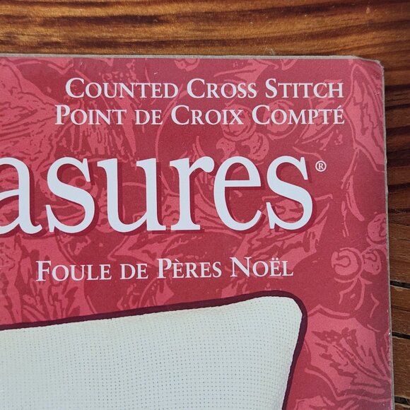 Needle Treasures NEW Santas Galore Pillow Counted‎ Cross Stitch Kit Christmas - Picture 6 of 6